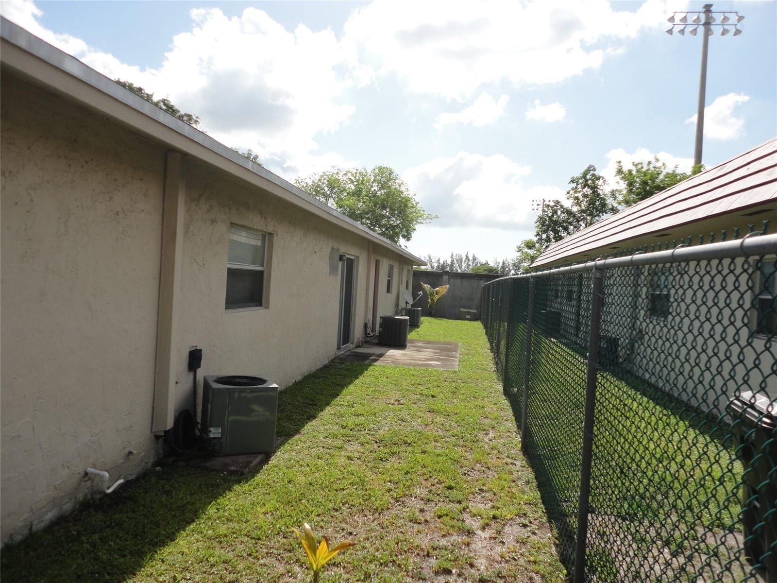 3990 NW 30th Terrace — photo 4