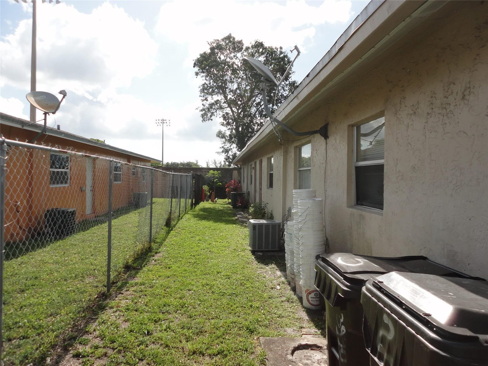 3990 NW 30th Terrace — photo 5