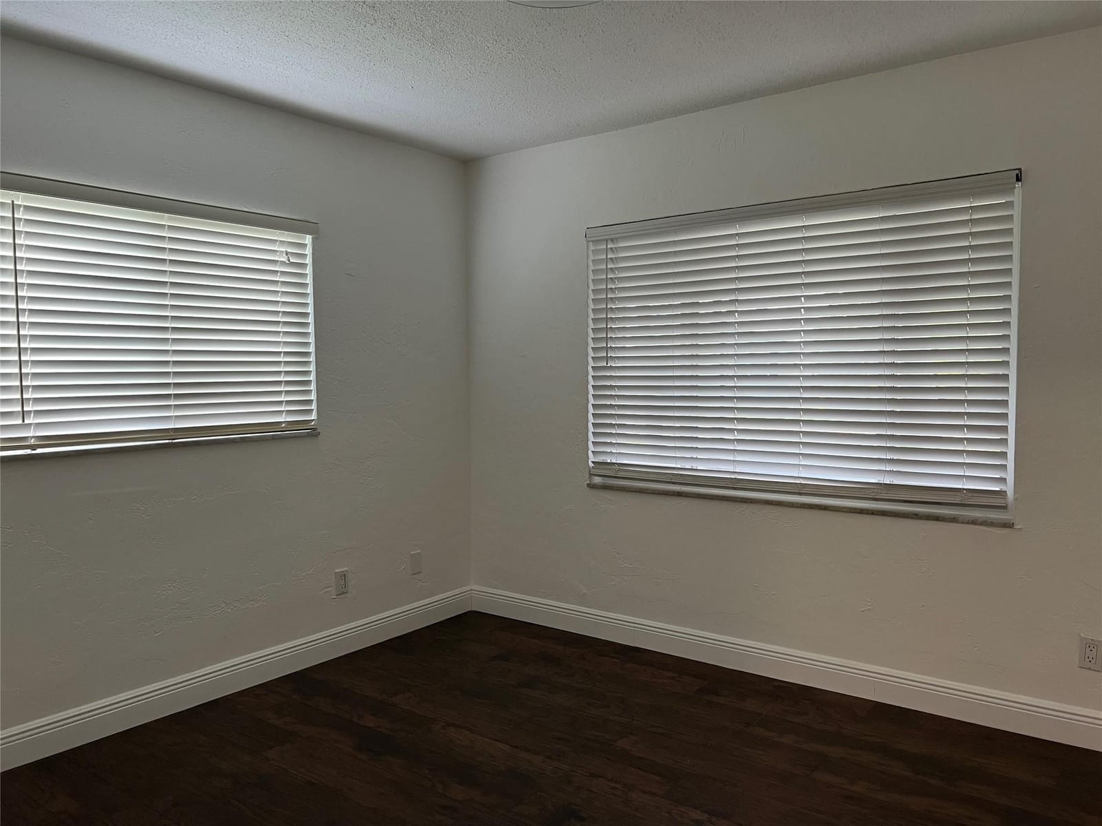 9507 NW 72nd Street, Tamarac, FL 33321