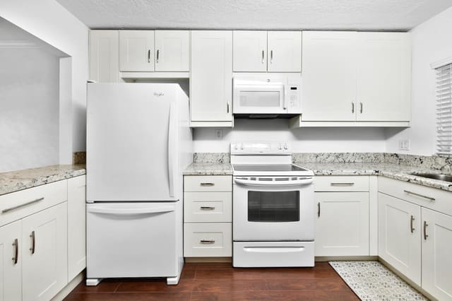 1750 NW 3rd Terrace 105C, sold in Hidden Harbor Condominium, Fort Lauderdale, FL