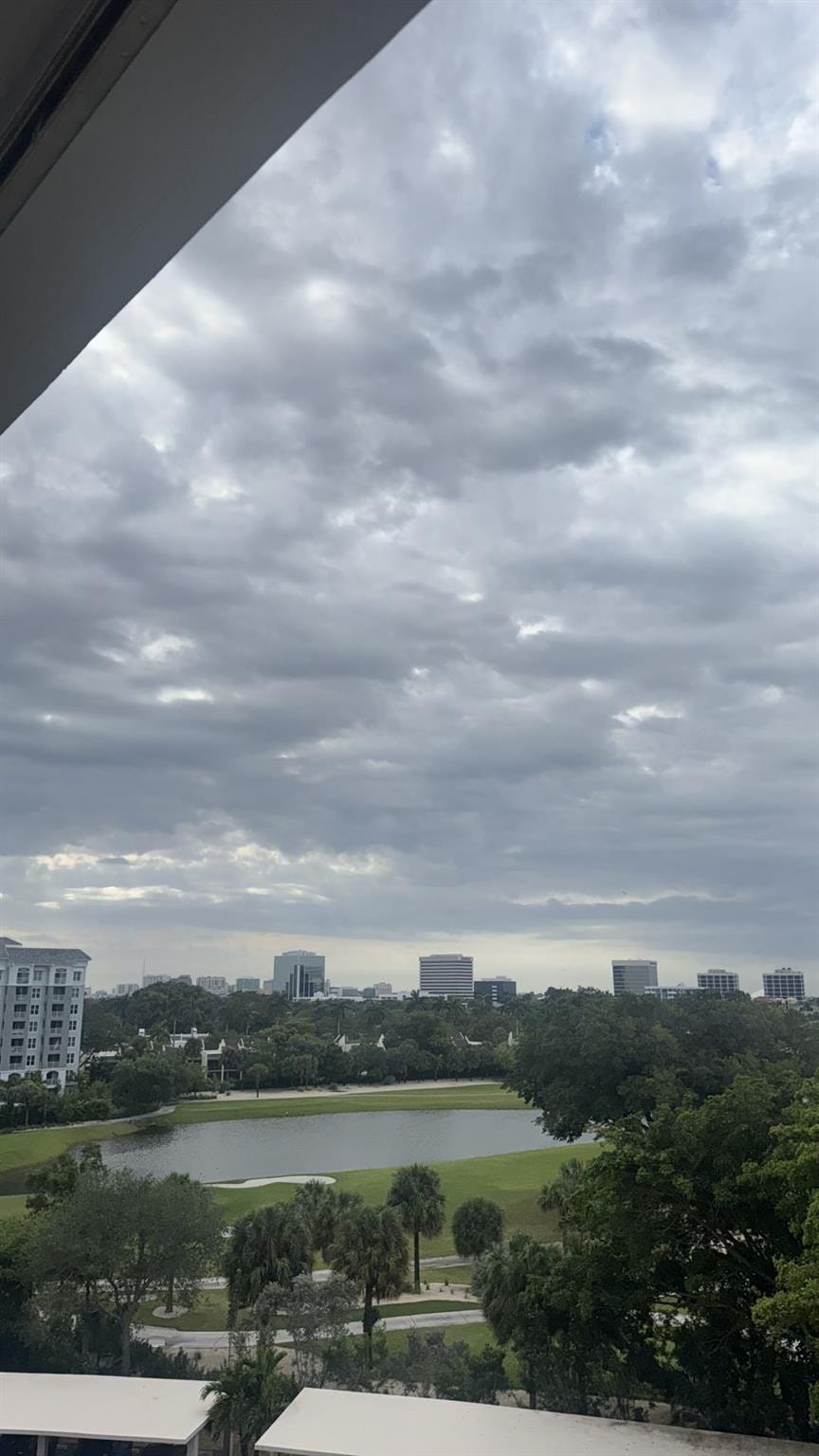 2425 Presidential Way 705 — photo 5