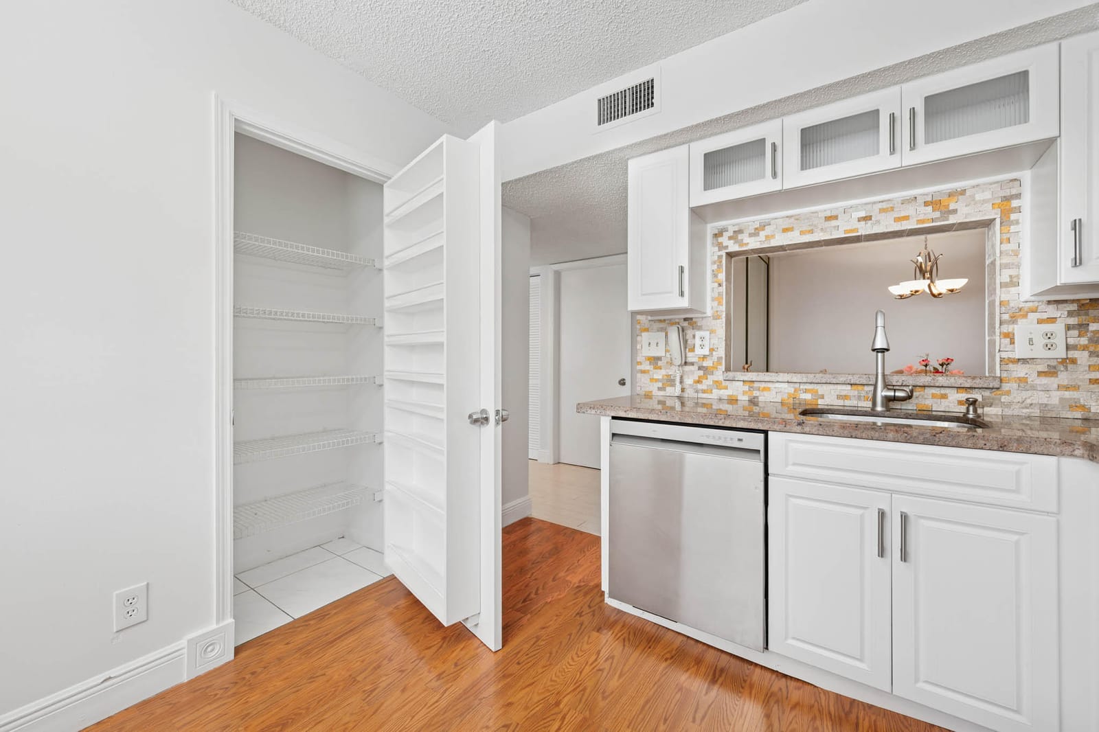 15450 E Pembridge Avenue E 192 — photo 7