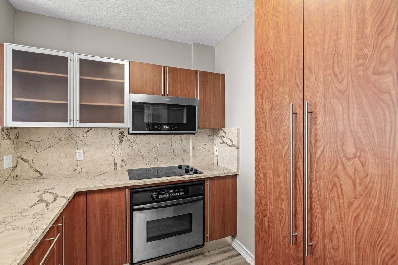 1551 N Flagler Drive 609, West Palm Beach, FL 33401 photo 11