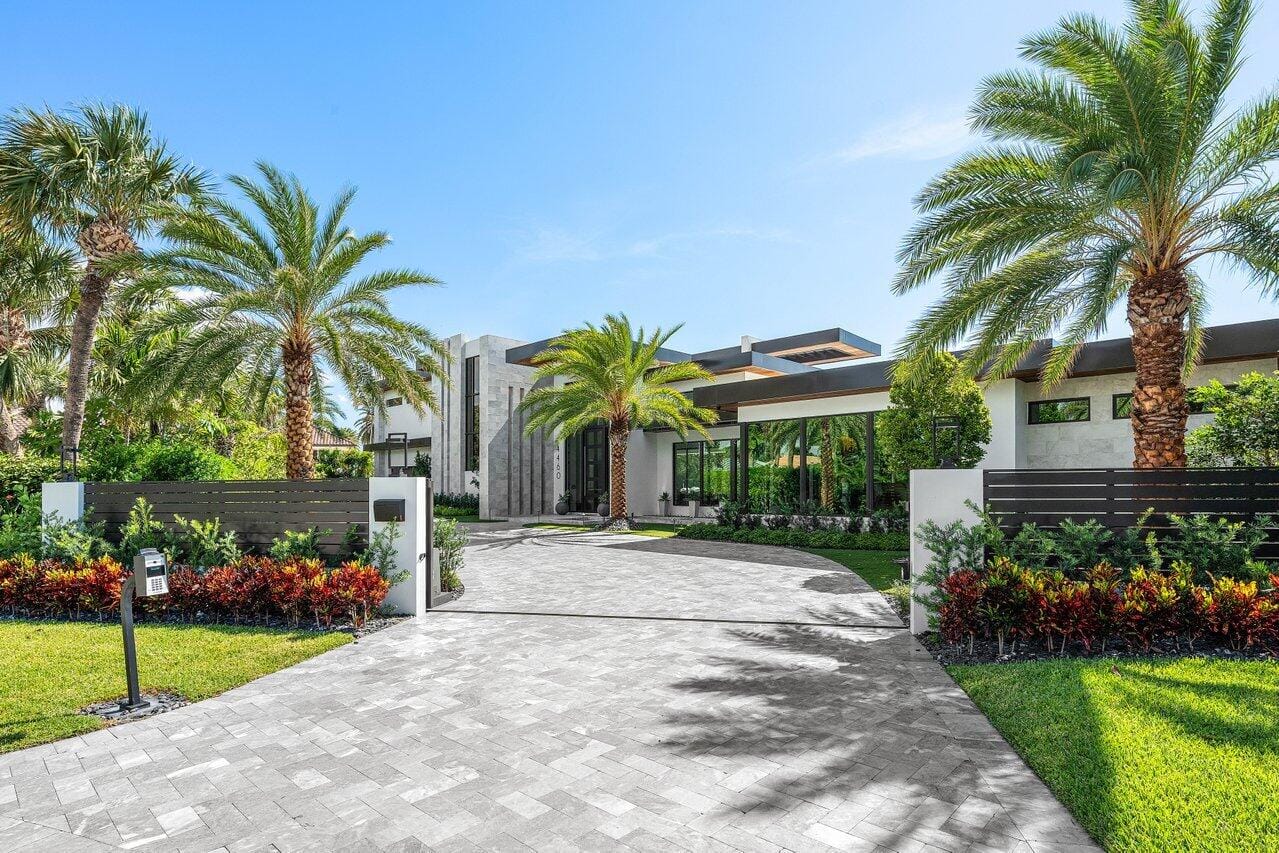 4460 NE 31st Avenue, Lighthouse Point, FL 33064