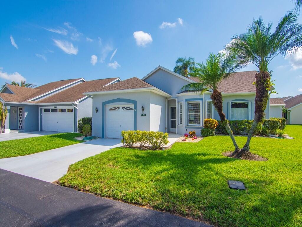 470 NW Gibraltar Court — photo 2