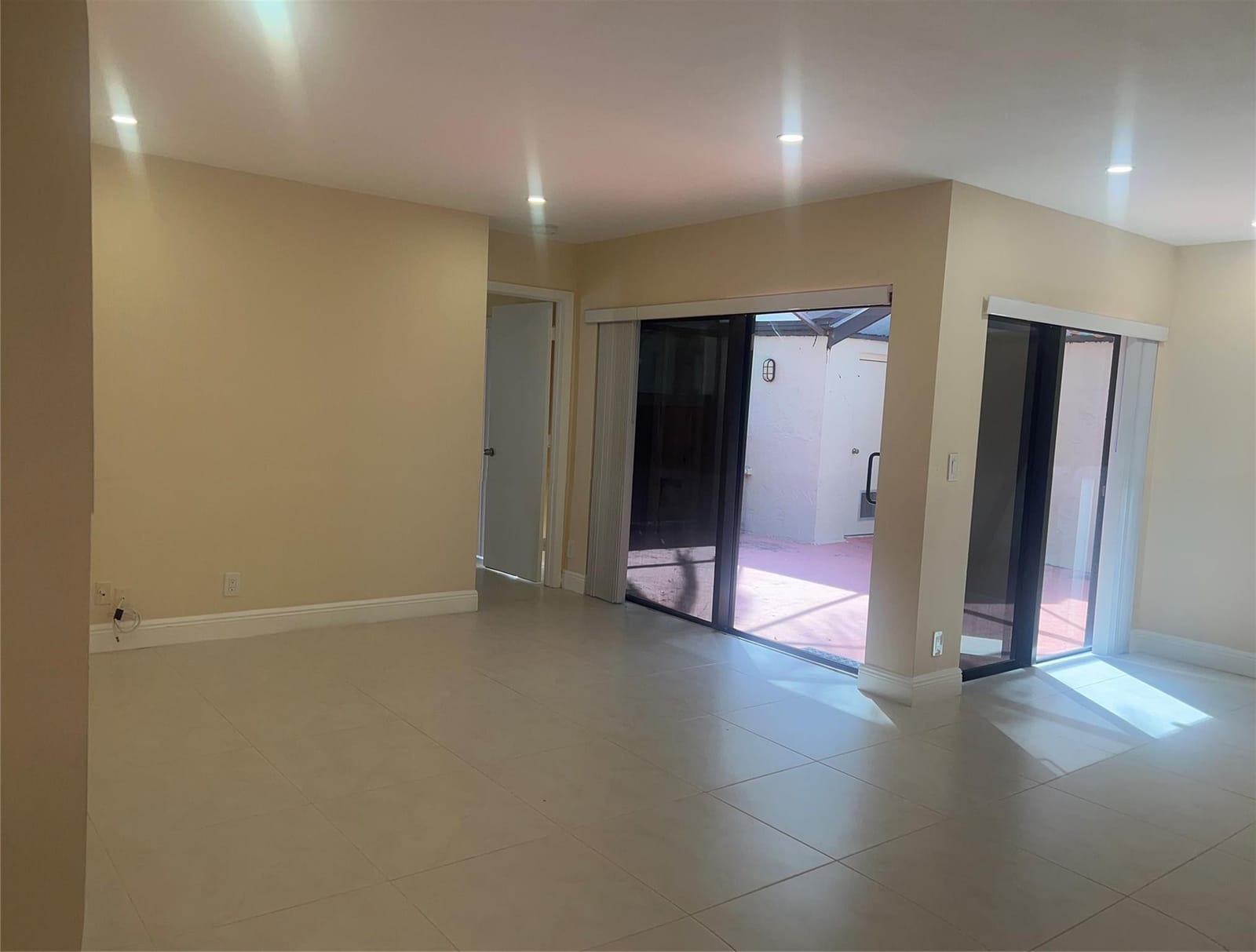 4549 Carambola Circle 27254, Coconut Creek, FL 33066 photo 27