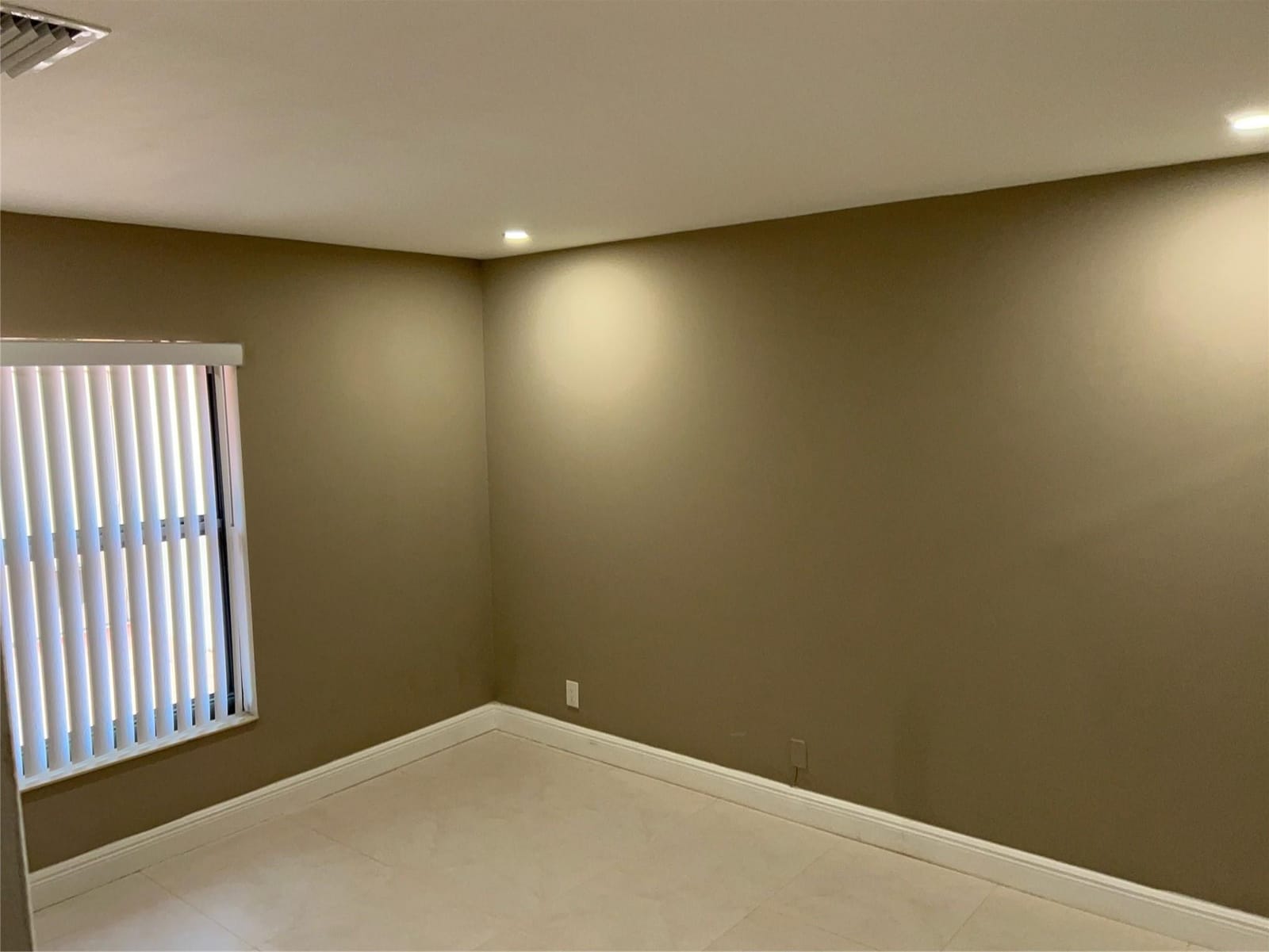 4549 Carambola Circle 27254 — photo 10