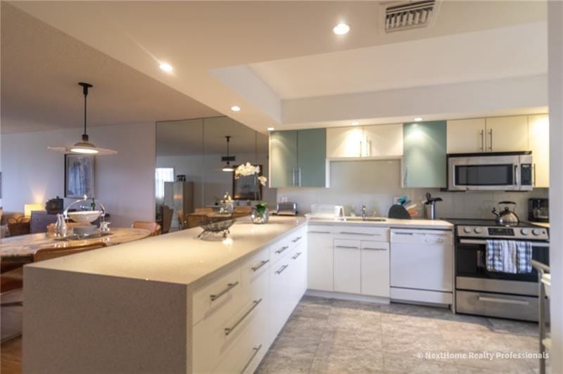 3499 Oaks Way 504 — photo 7