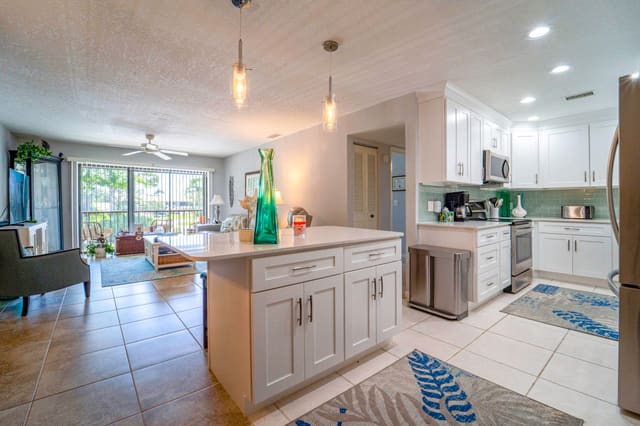 2762 SW Matheson Avenue 111-a2, Palm City, FL 34990