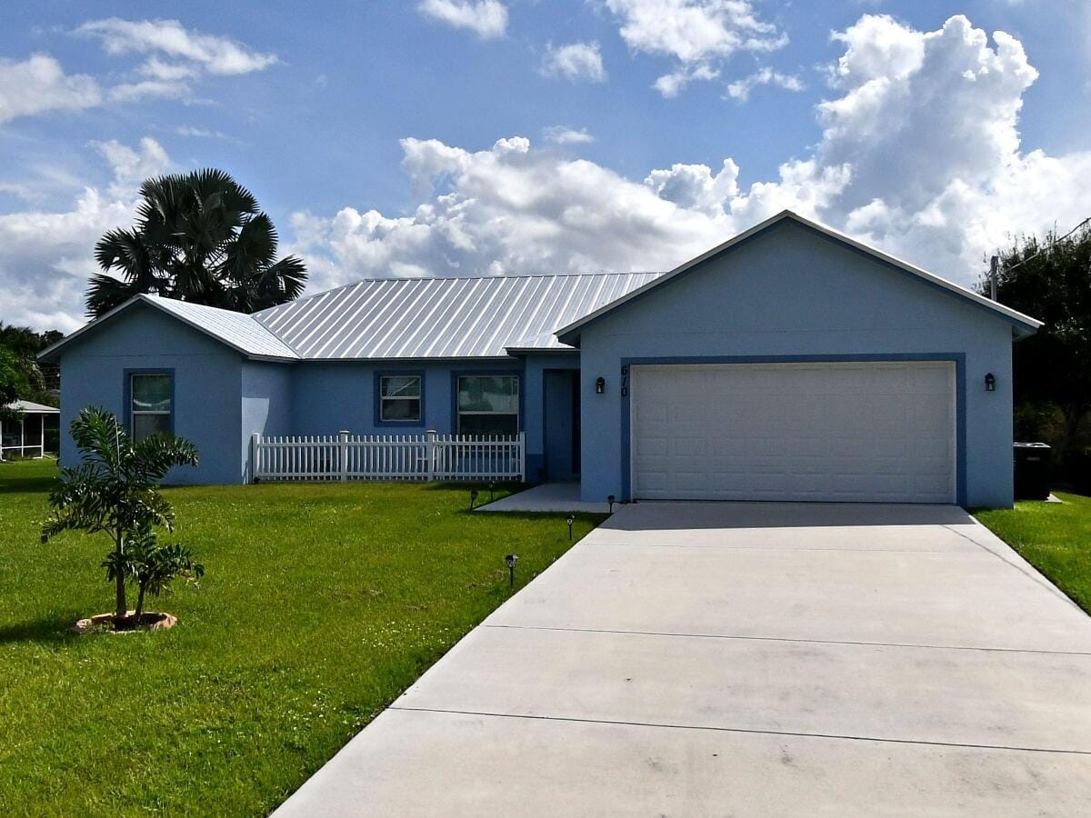610 Willows Avenue, Port St. Lucie, FL 34952