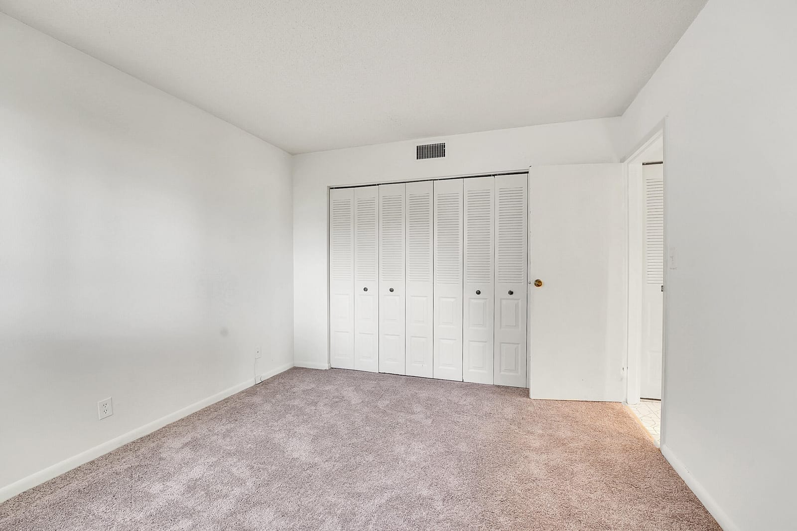 200 Waterway Drive S 105, Lantana, FL 33462 photo 25