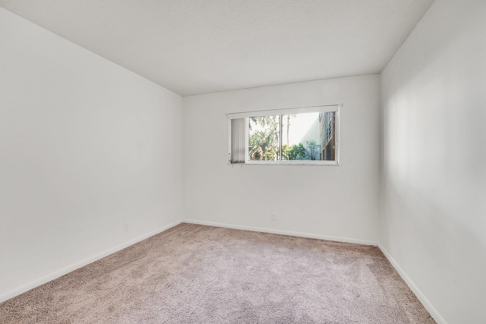 200 Waterway Drive S 105, Lantana, FL 33462 photo 27
