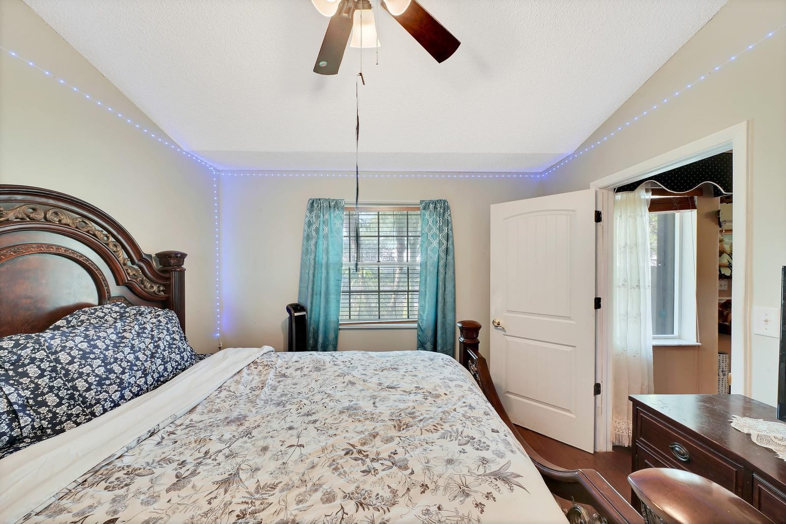 3361 NW 101st Avenue — photo 4