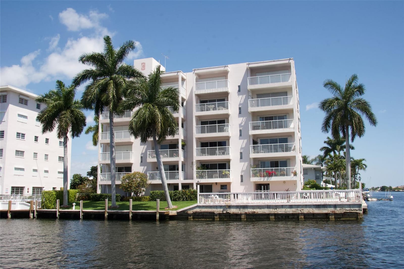 2900 NE 33rd Court 204, Fort Lauderdale, FL 33306