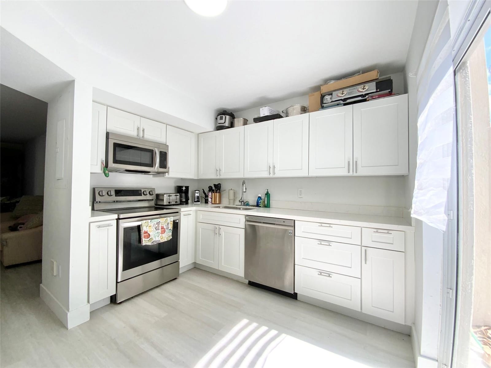 6646 SW 115th Court 107, Miami, FL 33173 photo 9