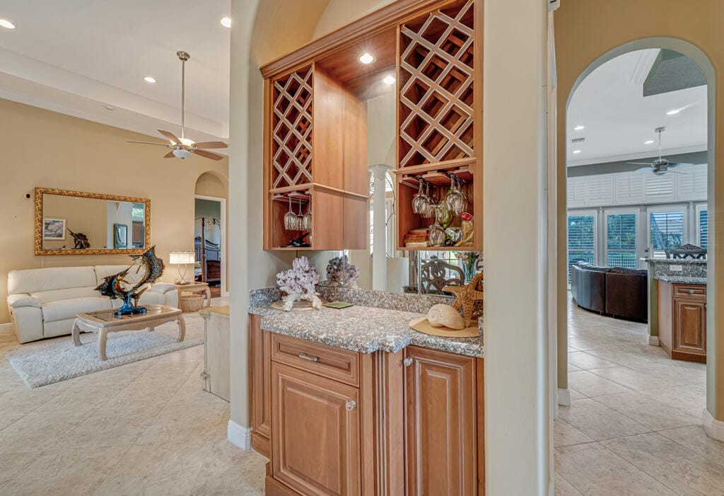 1885 Via Bellezza, Wellington, FL 33411 photo 17