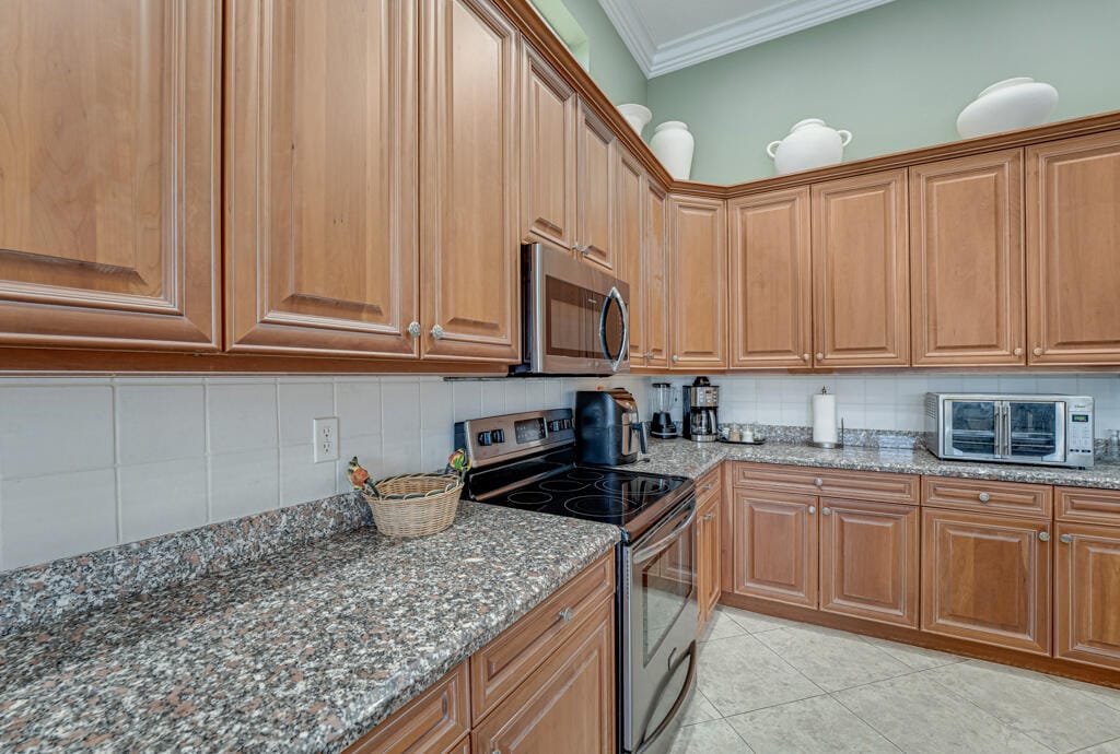 1885 Via Bellezza, Wellington, FL 33411 photo 29