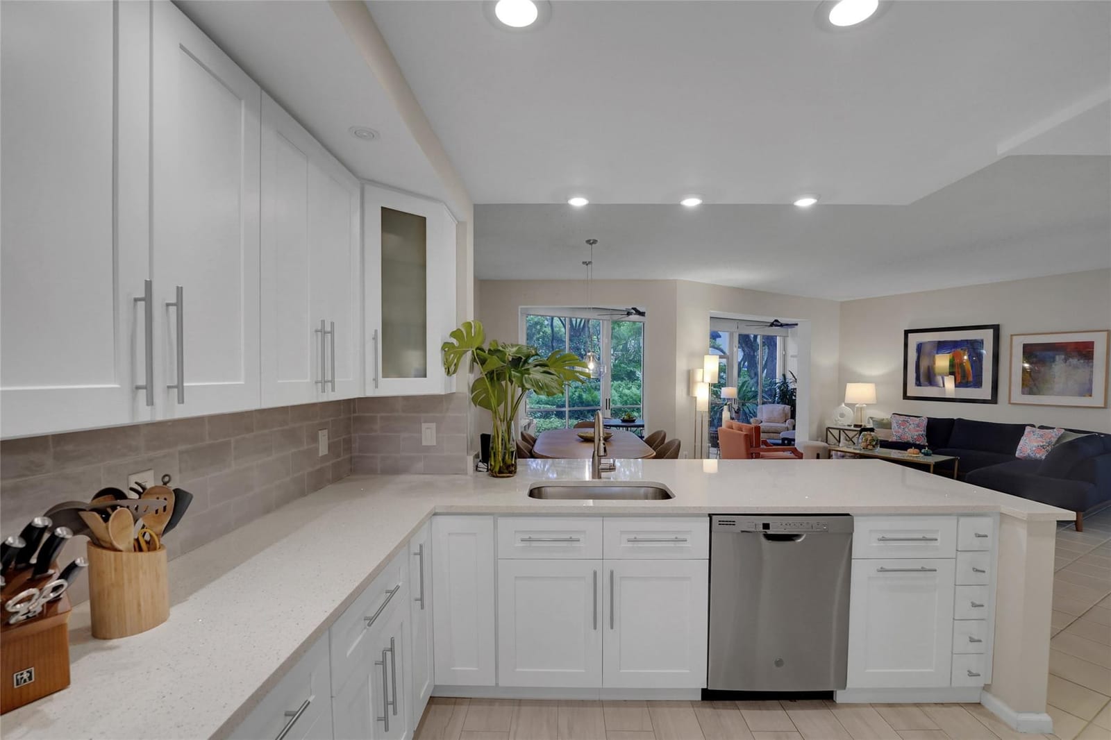 4130 W Palm Aire Drive 301B, Pompano Beach, FL 33069 photo 26