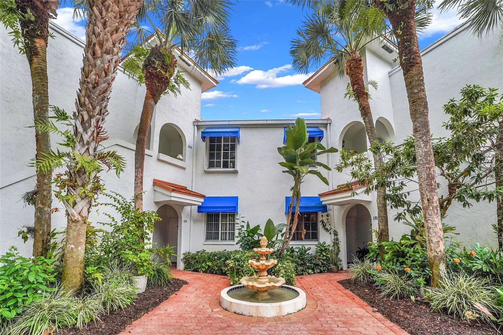 4130 W Palm Aire Drive 301B — photo 4