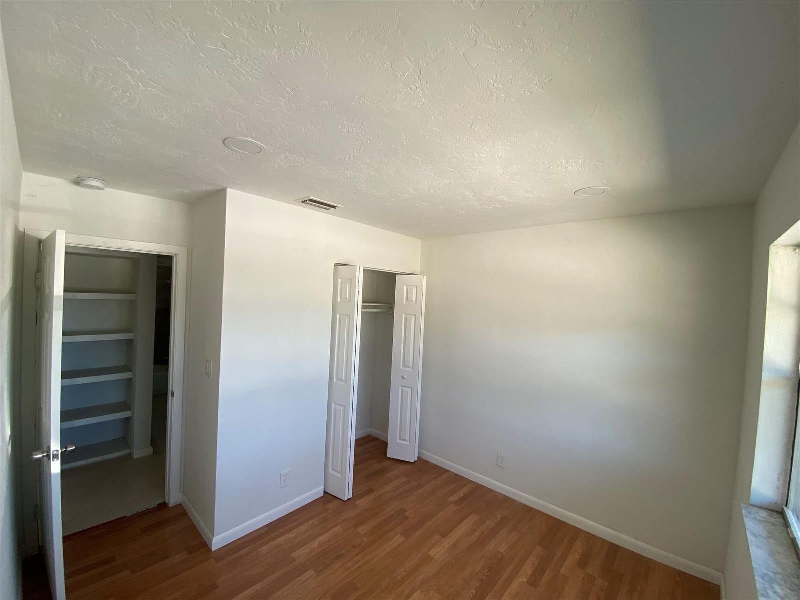 1654 43rd Street — photo 7