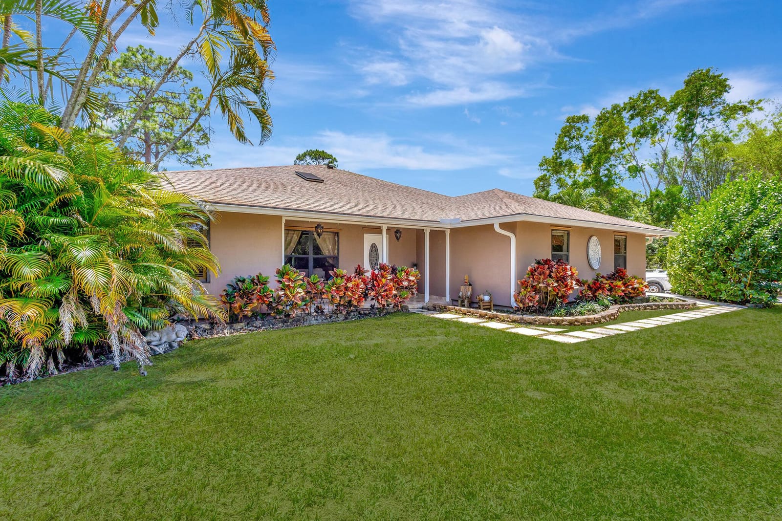16888 W Downers Drive W, The Acreage, FL 33470 photo 2