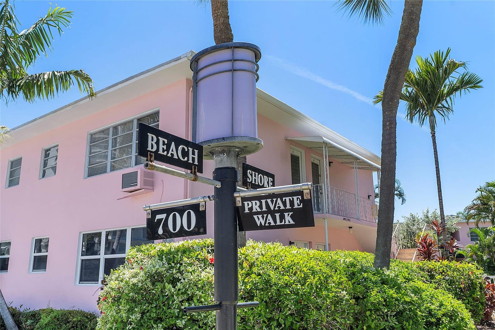 700 Bayshore Drive 14, Fort Lauderdale, FL 33304