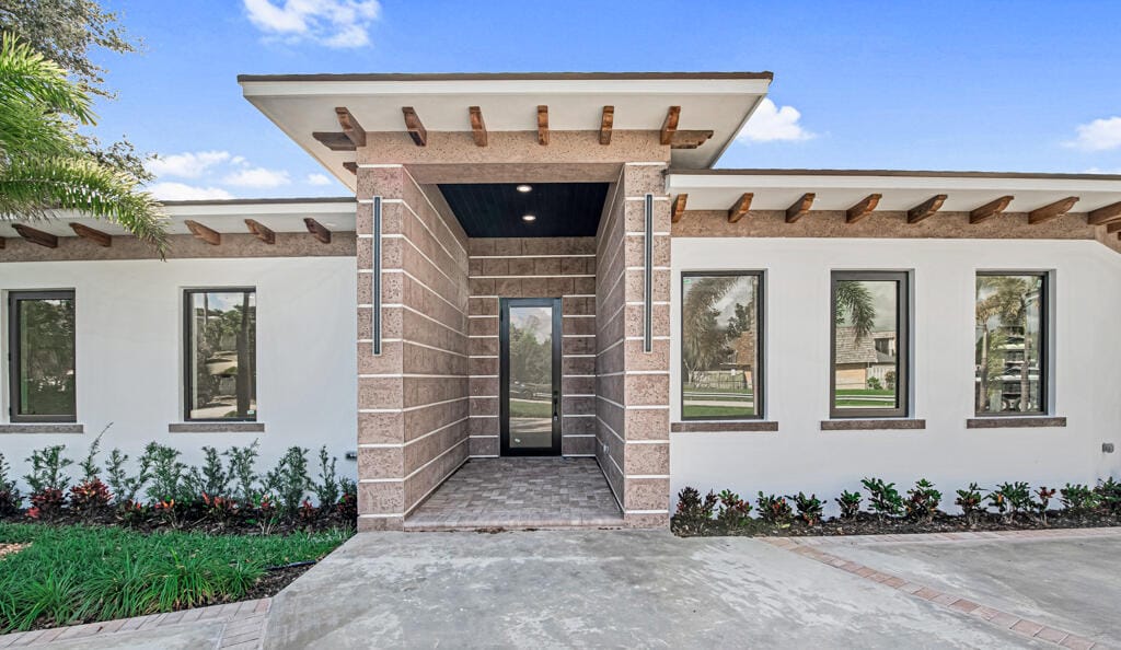2929 Lorene Drive, Palm Springs, FL 33461