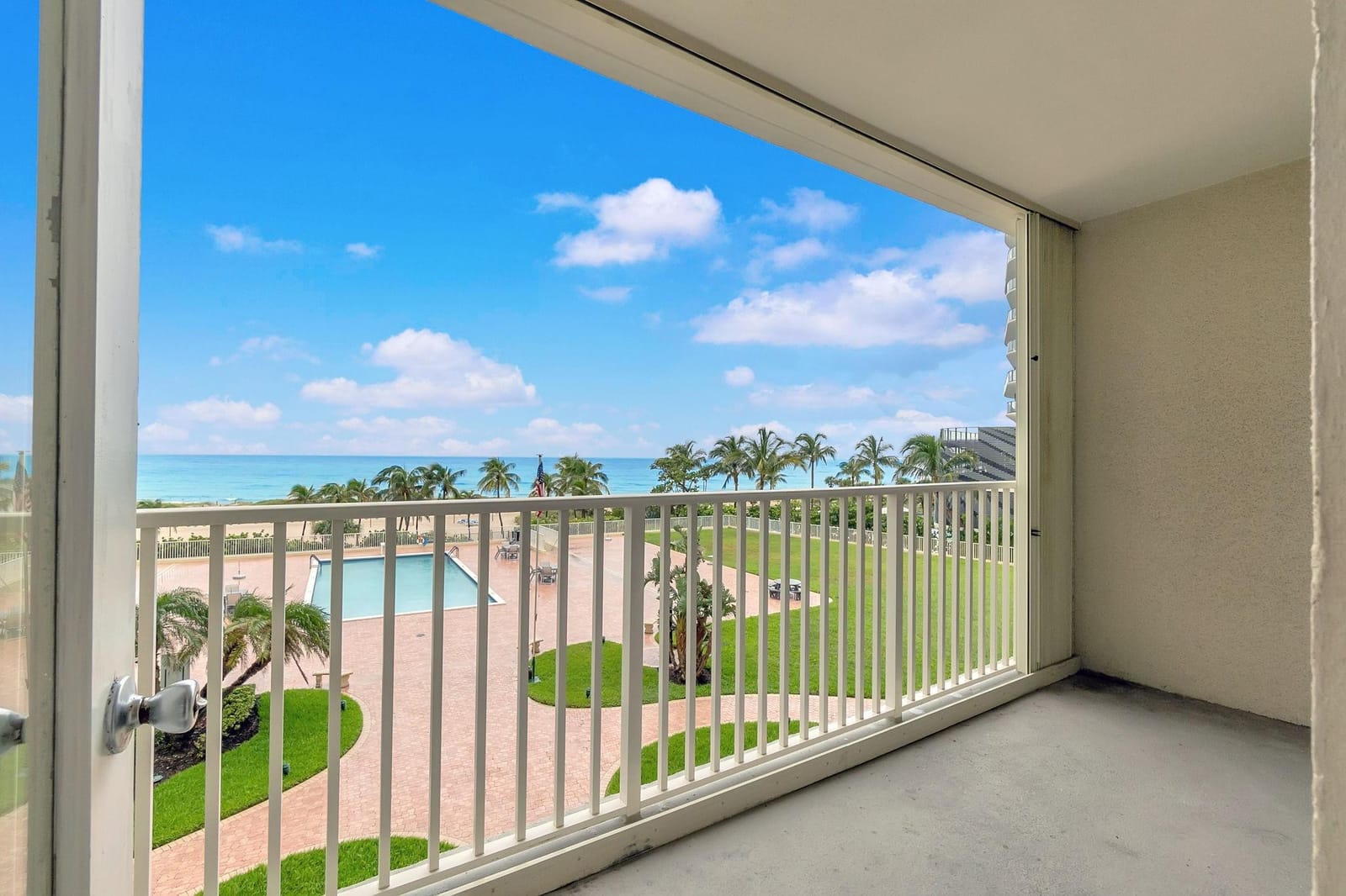 750 N Ocean Boulevard 408, Pompano Beach, FL 33062 photo 2