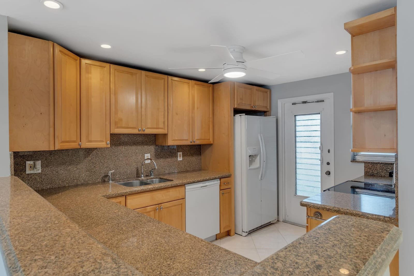 750 N Ocean Boulevard 408, Pompano Beach, FL 33062 photo 14