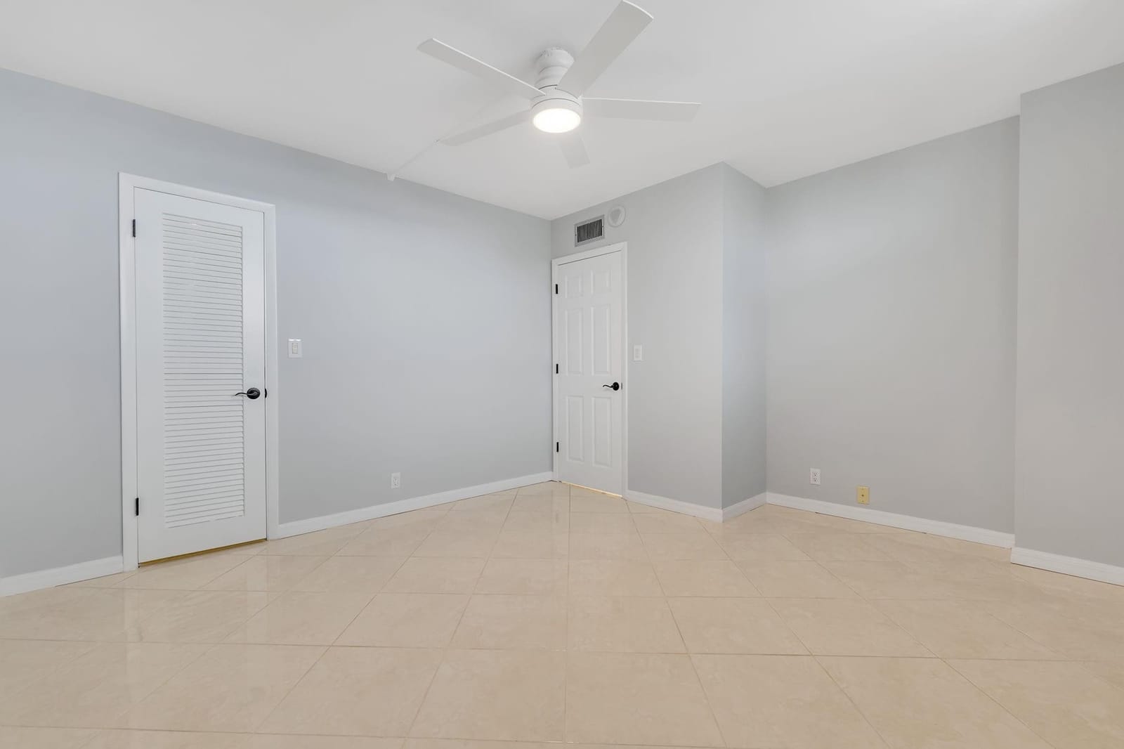 750 N Ocean Boulevard 408, Pompano Beach, FL 33062 photo 29
