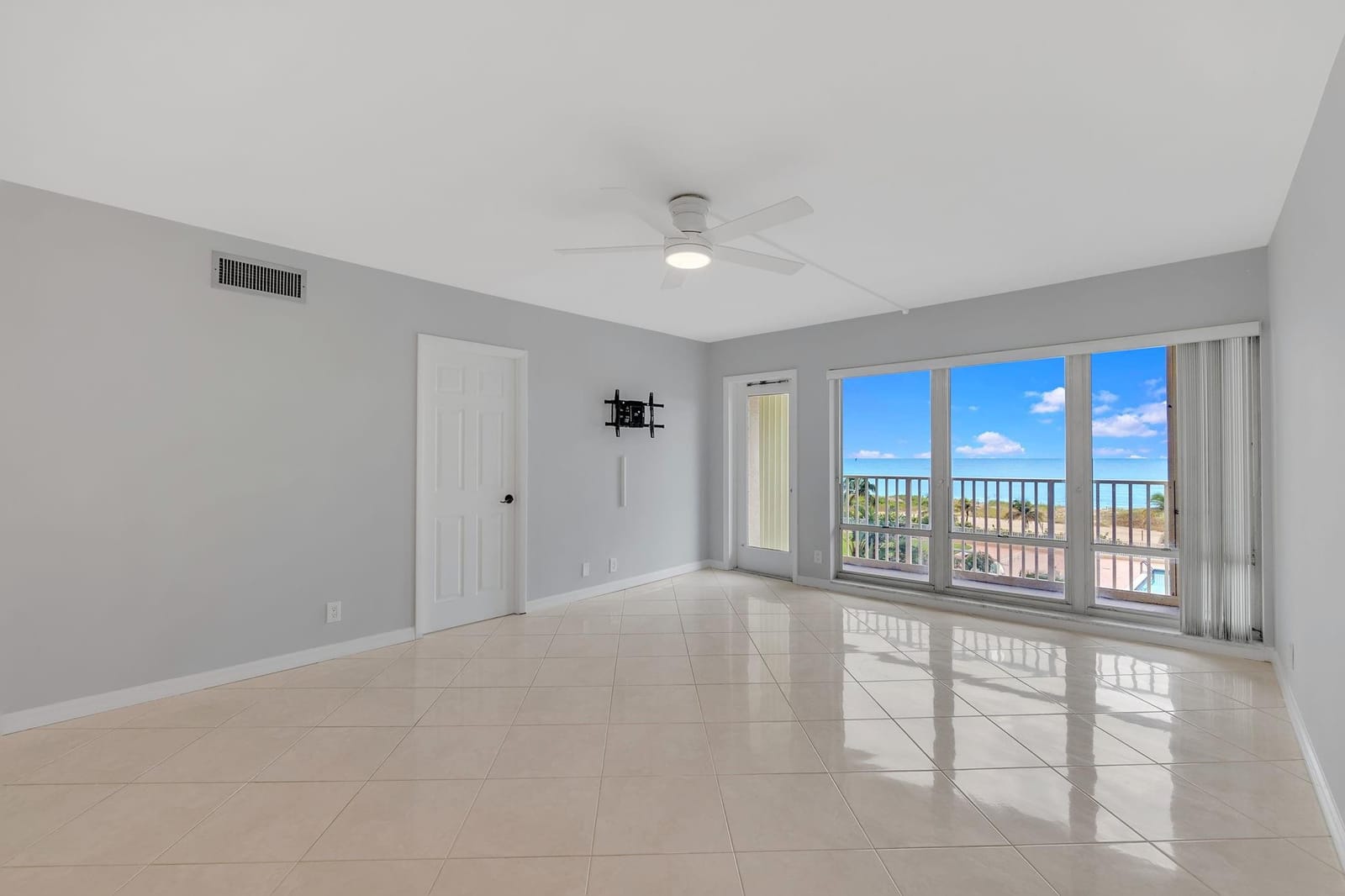 750 N Ocean Boulevard 408, Pompano Beach, FL 33062 photo 10