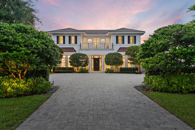 7703 Bold Lad Road, Palm Beach Gardens, FL 33418