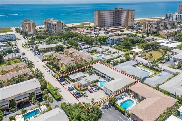3230 NE 13th Street 203, sold in Mid Mari, Pompano Beach, FL