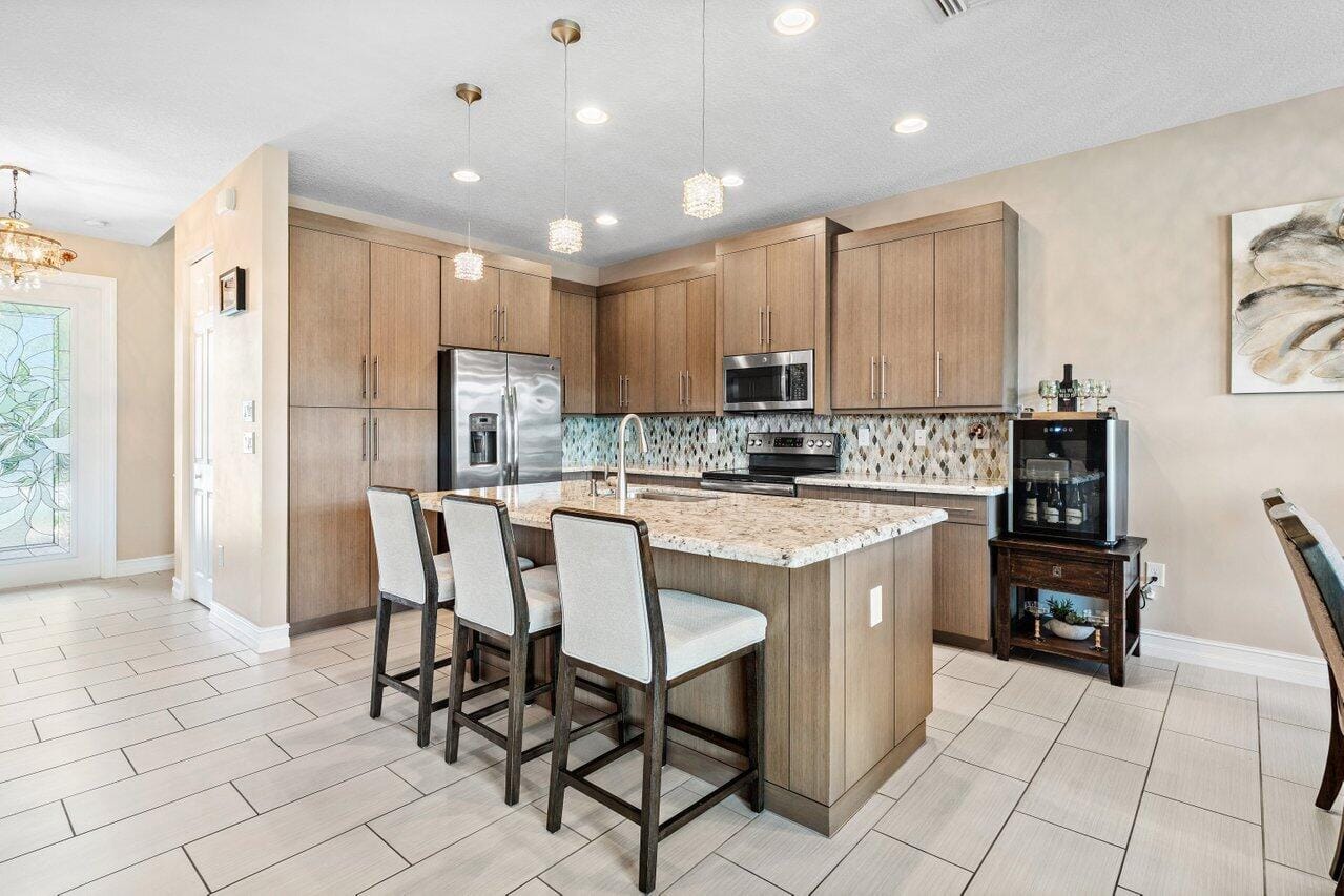 13678 Moss Agate Avenue — photo 7