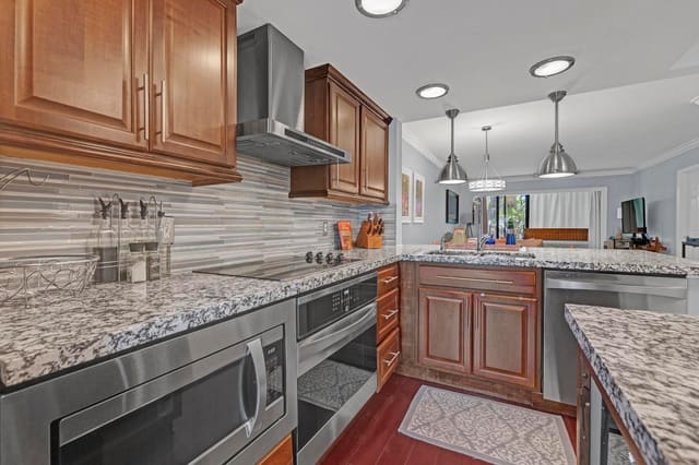 2350 NE 14th Street Causeway 103, sold in Garden-Aire Village South Condo, Pompano Beach, FL