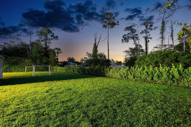 6672 NW 63rd Way, sold in Pine Tree Estates, Parkland, FL