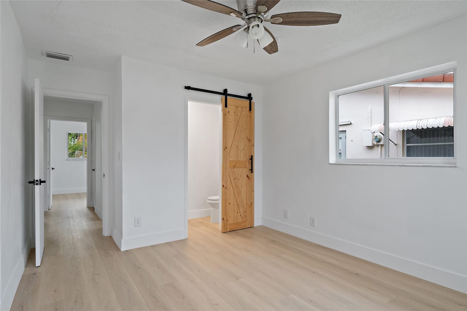 4510 NW 49th Drive — photo 11