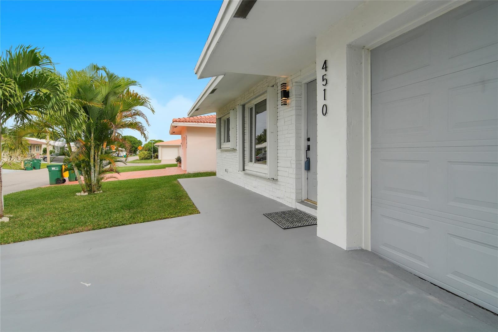 4510 NW 49th Drive — photo 4