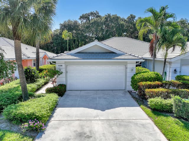 8338 Old Forest Road, sold in Garden Oaks South, Palm Beach Gardens, FL