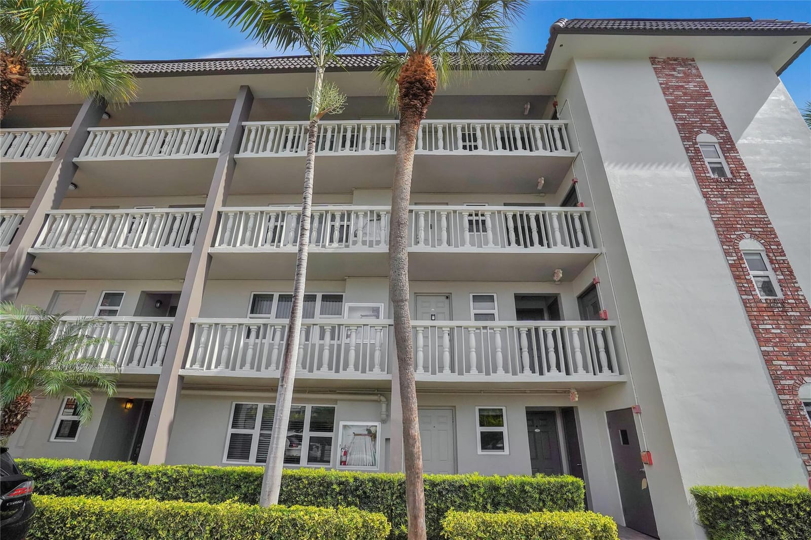 3111 NE 51st Street 106C, Fort Lauderdale, FL 33308