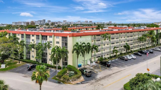 5300 NE 24th Terrace 210C, Fort Lauderdale, FL 33308