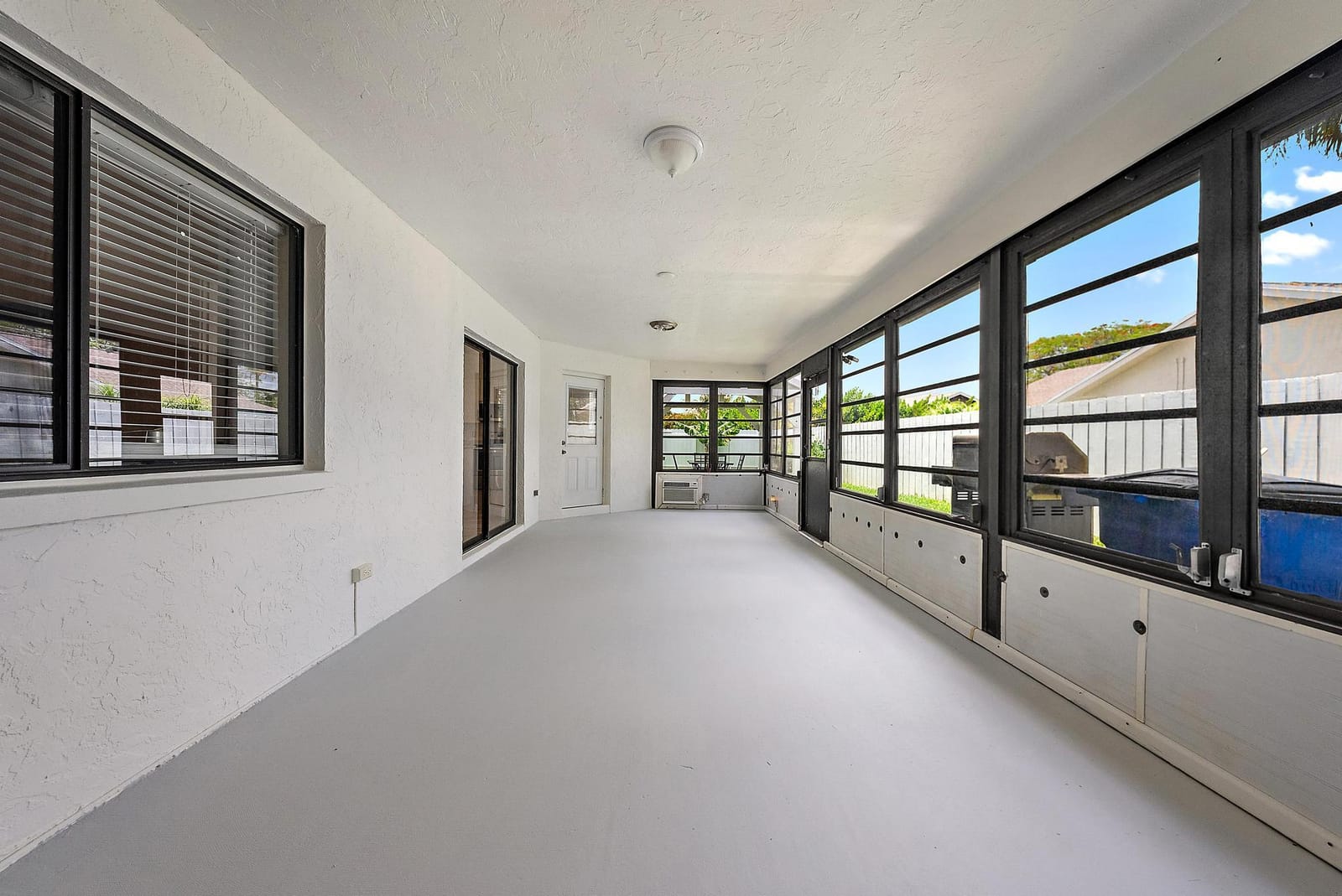 110 Parkwood Drive, Royal Palm Beach, FL 33411 photo 21