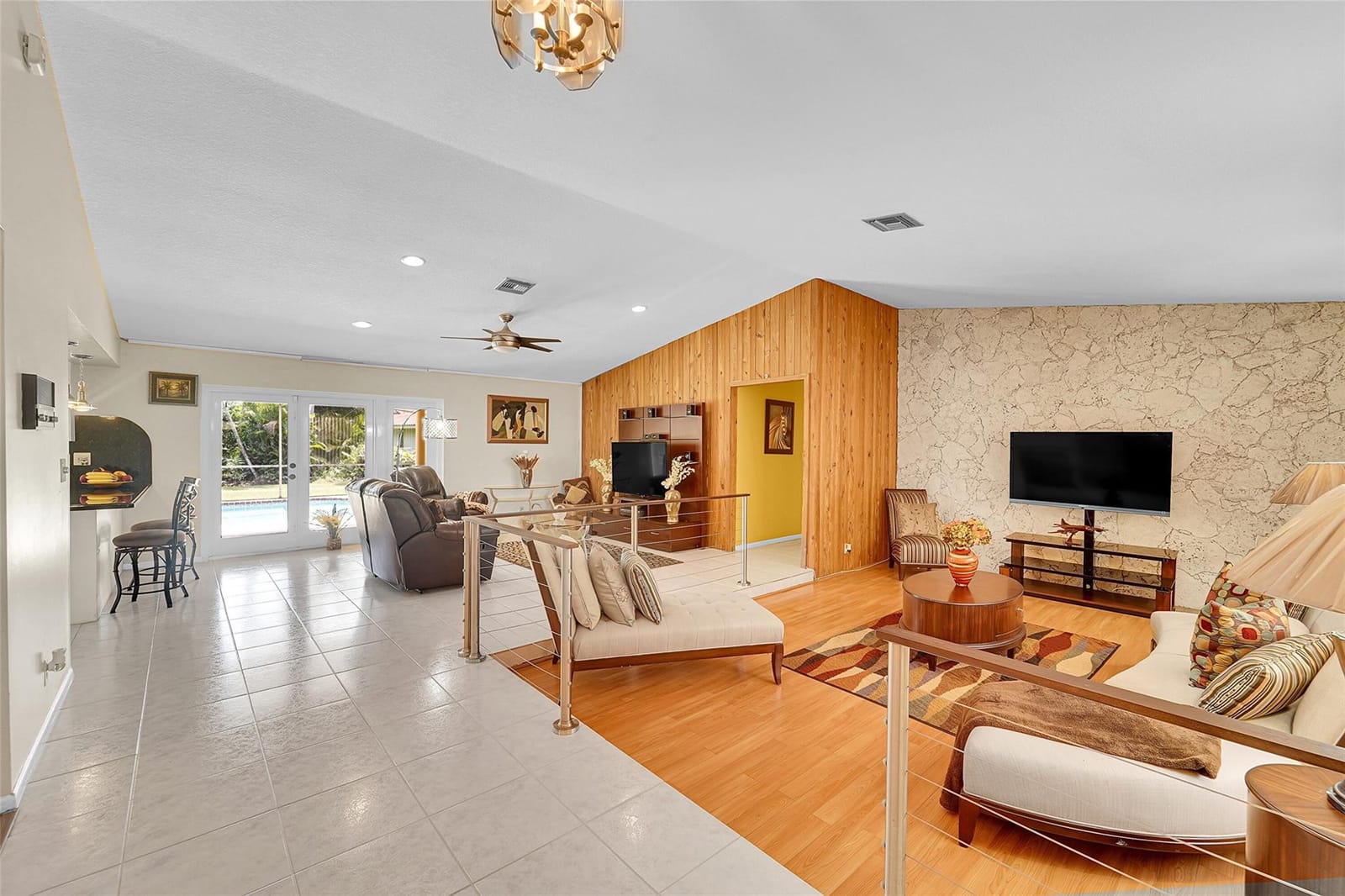 453 NW 101st Avenue — photo 5