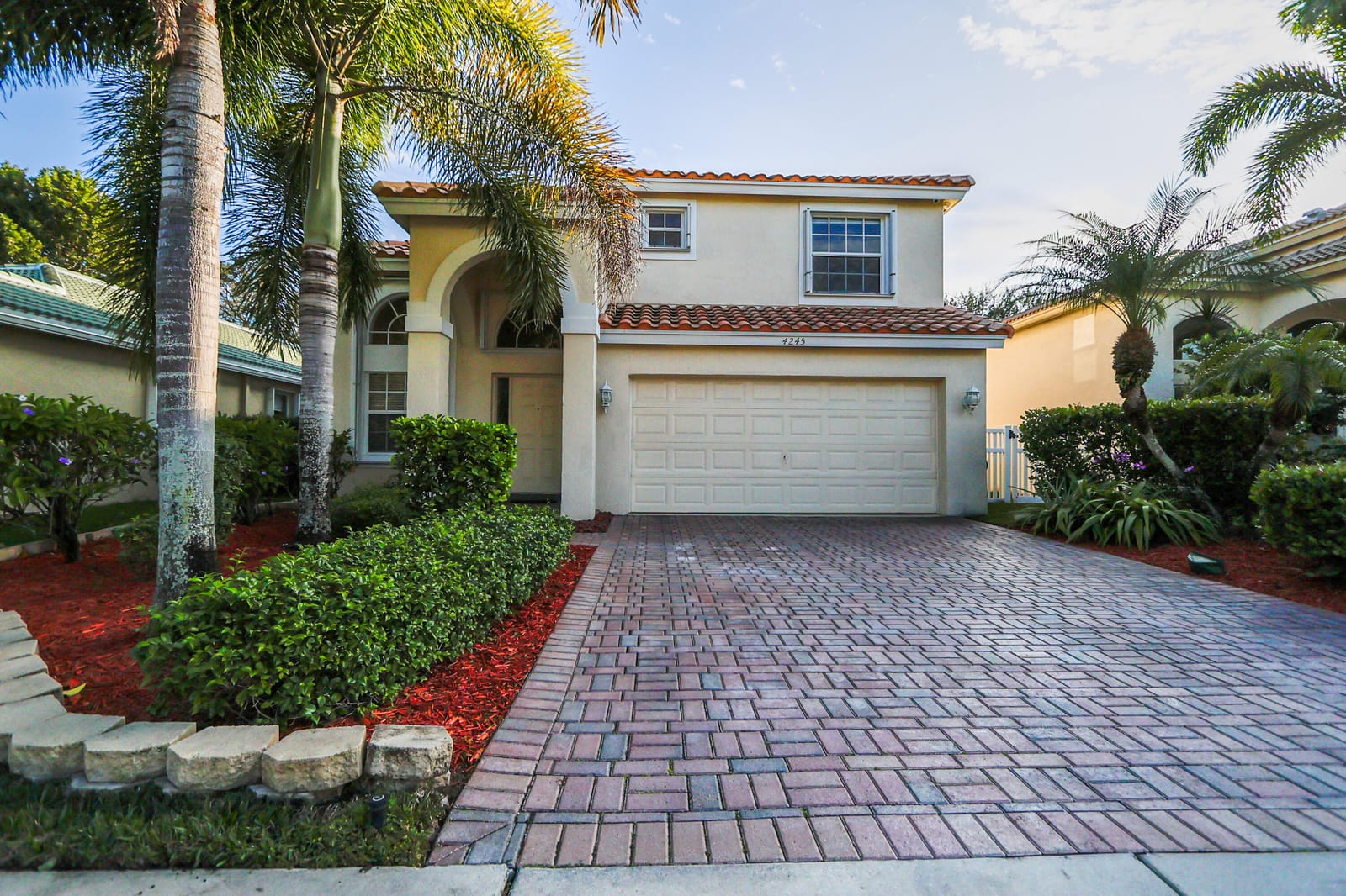 4245 Bluff Harbor Way, Wellington, FL 33449 photo 2
