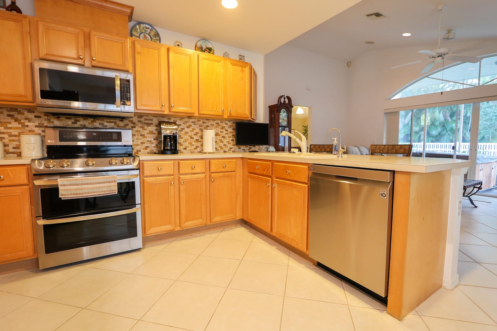 4245 Bluff Harbor Way, Wellington, FL 33449 photo 18