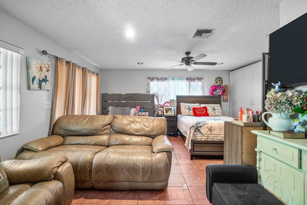 1441 W Hardee Street, Lantana, FL 33462 photo 19