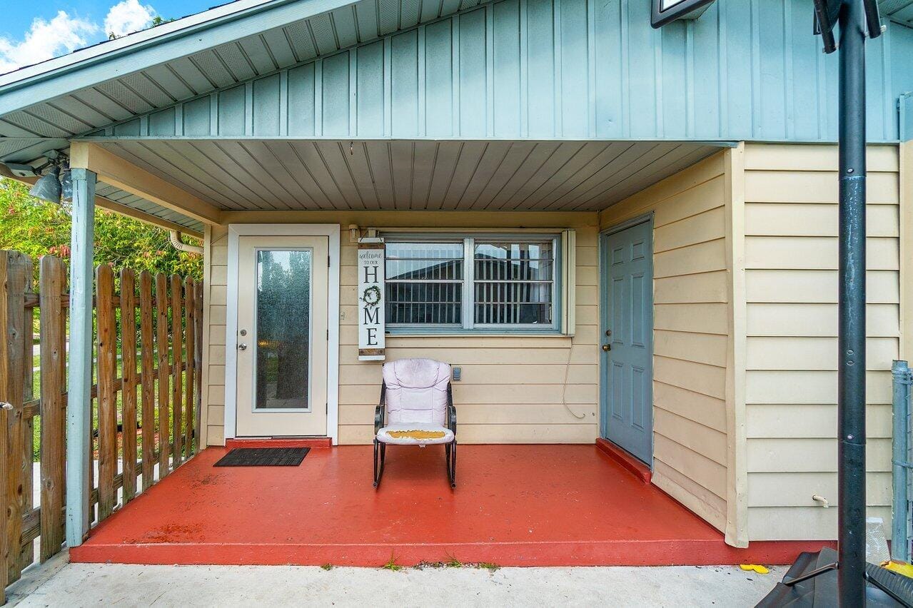 1441 W Hardee Street, Lantana, FL 33462 photo 4