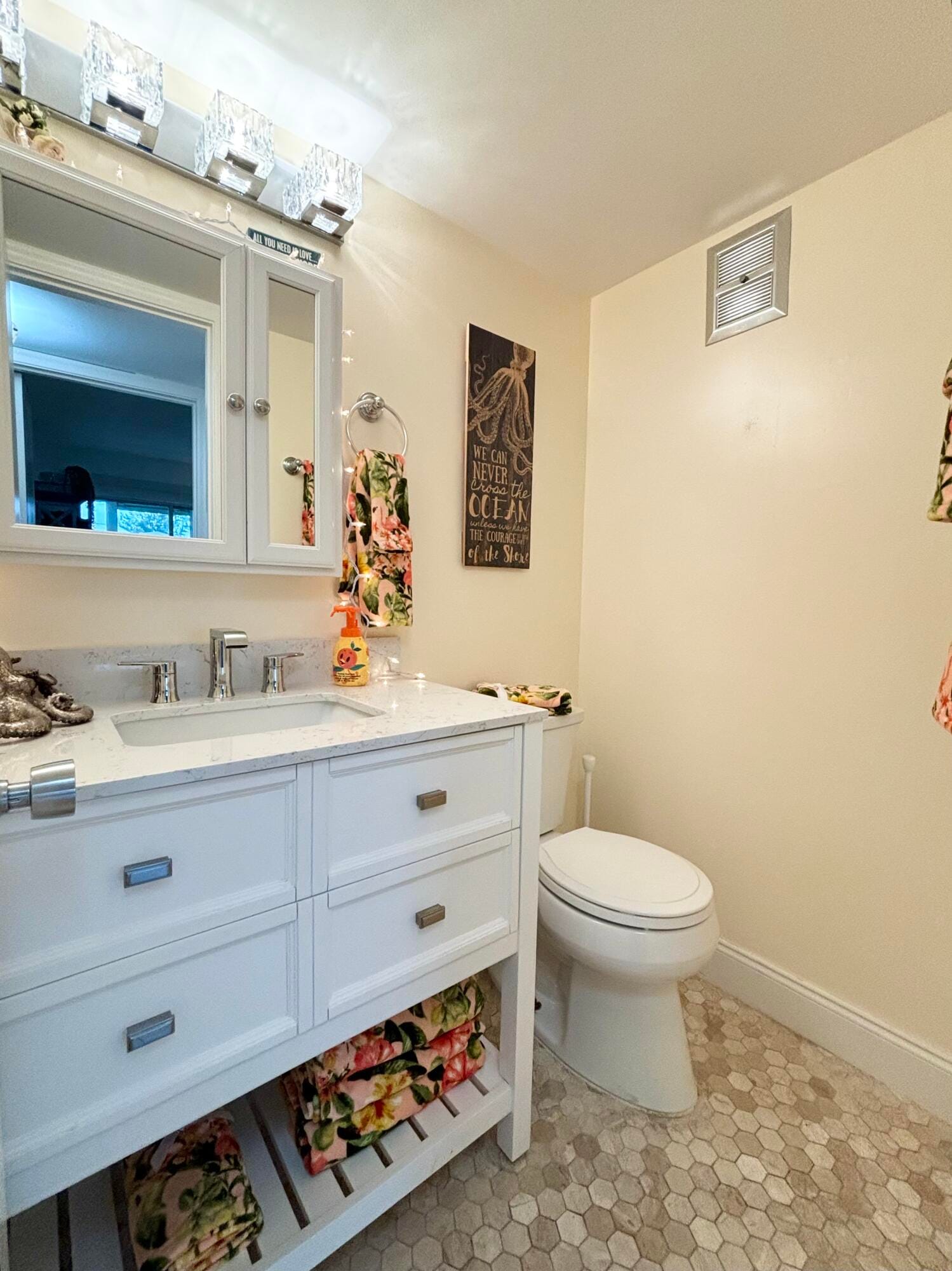 82 Camden D, West Palm Beach, FL 33417 photo 18