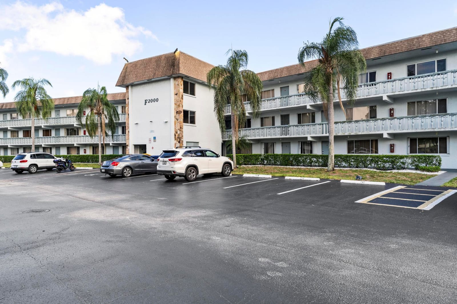 2000 Springdale Boulevard 209, Palm Springs, FL 33461