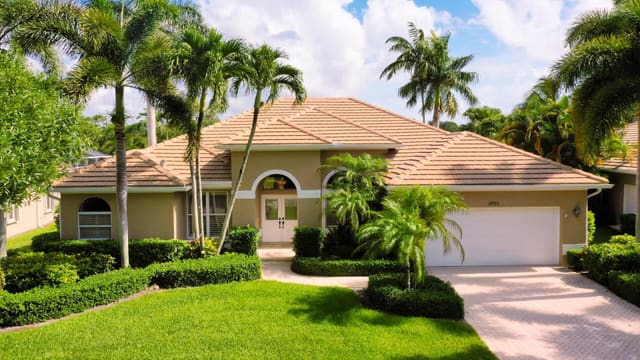 1935 SW Whitemarsh Way, sold in Monarch, Palm City, FL